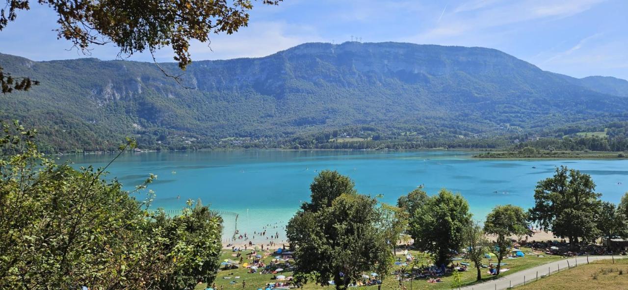 Hotel L'Azure Novalaise Zewnętrze zdjęcie