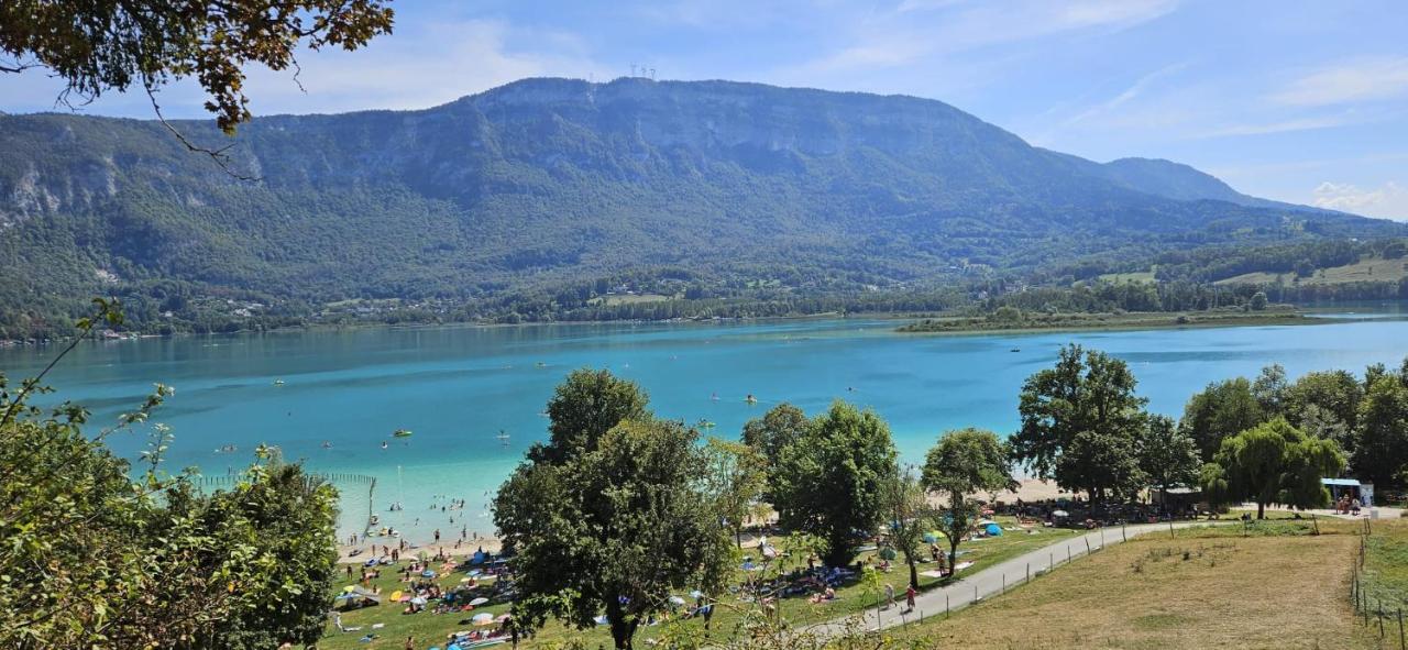 Hotel L'Azure Novalaise Zewnętrze zdjęcie